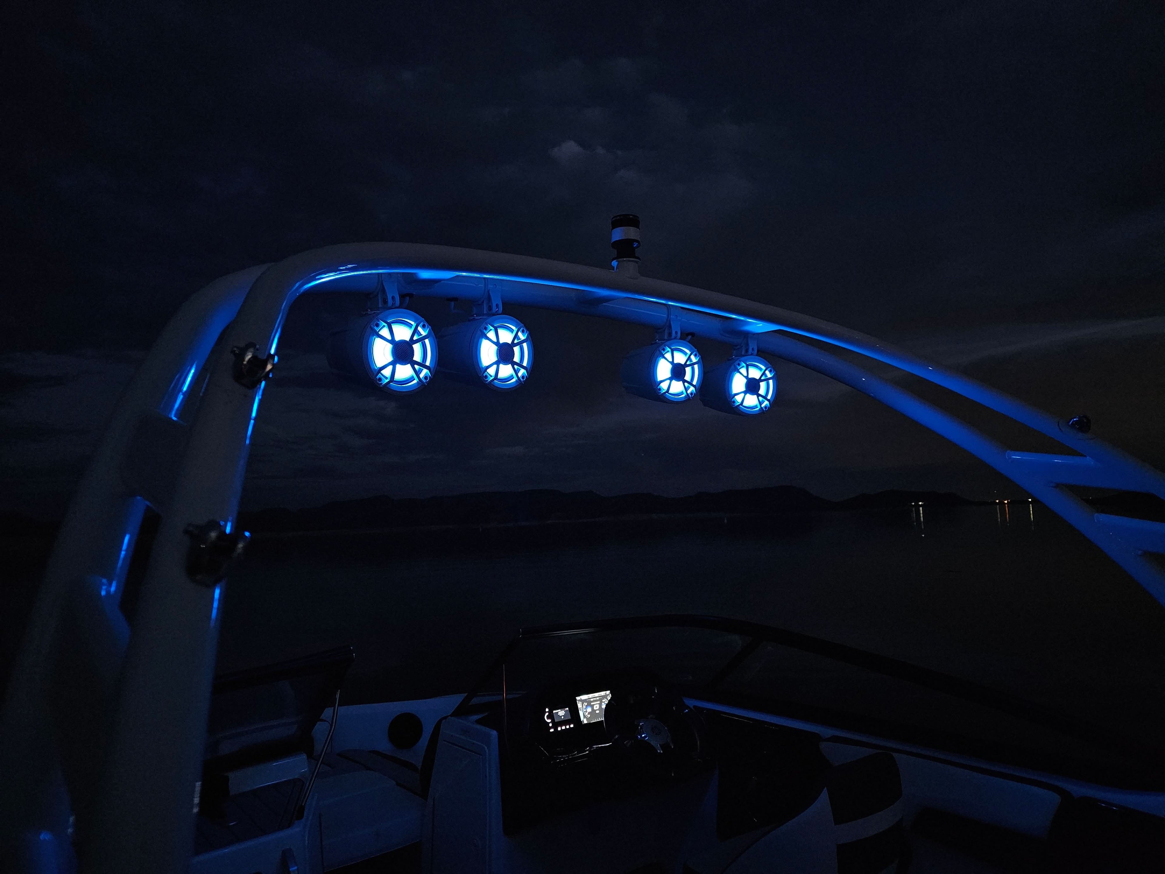 NUTV5 W | Marine Mounts