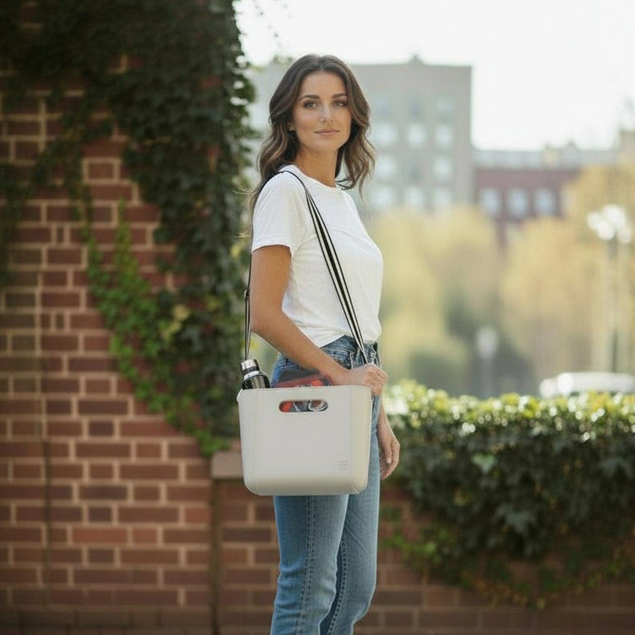 FOAM Tote - Mini Monday (Medium)