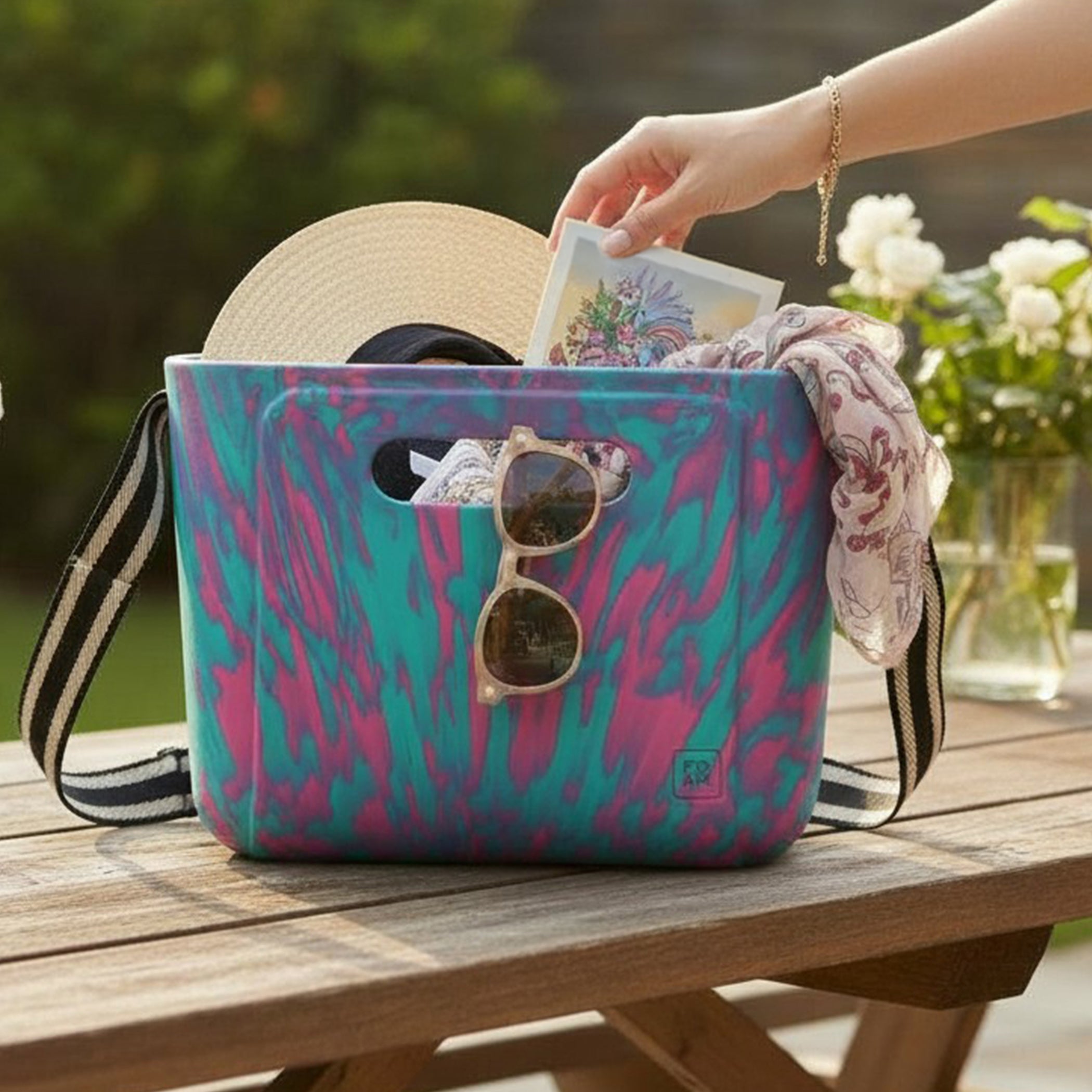 FOAM Tote - Mini Monday (Medium)