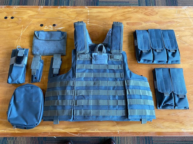 Vest with 10x12 Plates and Side Plates