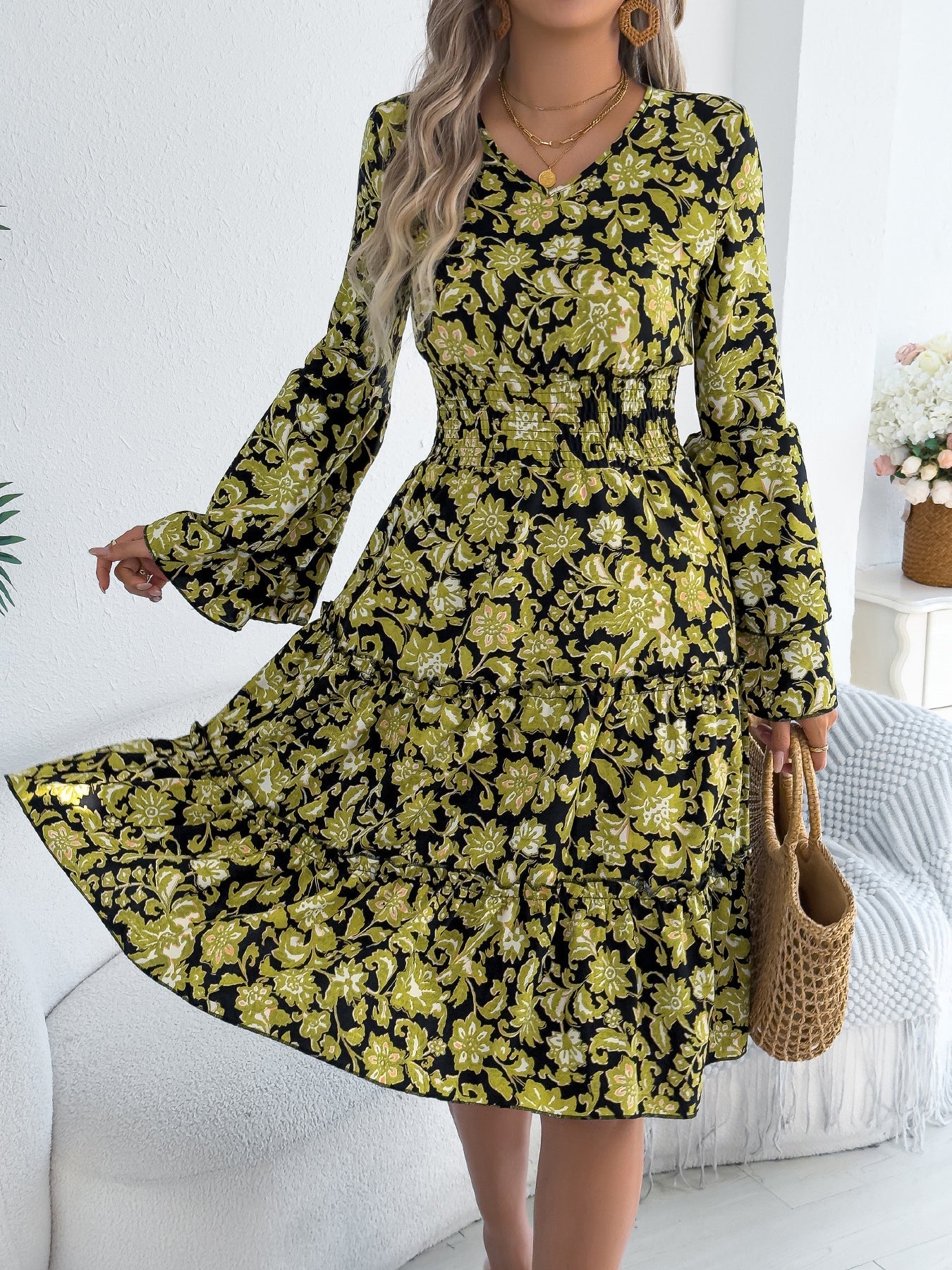 Women Clothing Spring Summer Retro Trumpet Sleeve Wooden Ear Waist A Line Dress