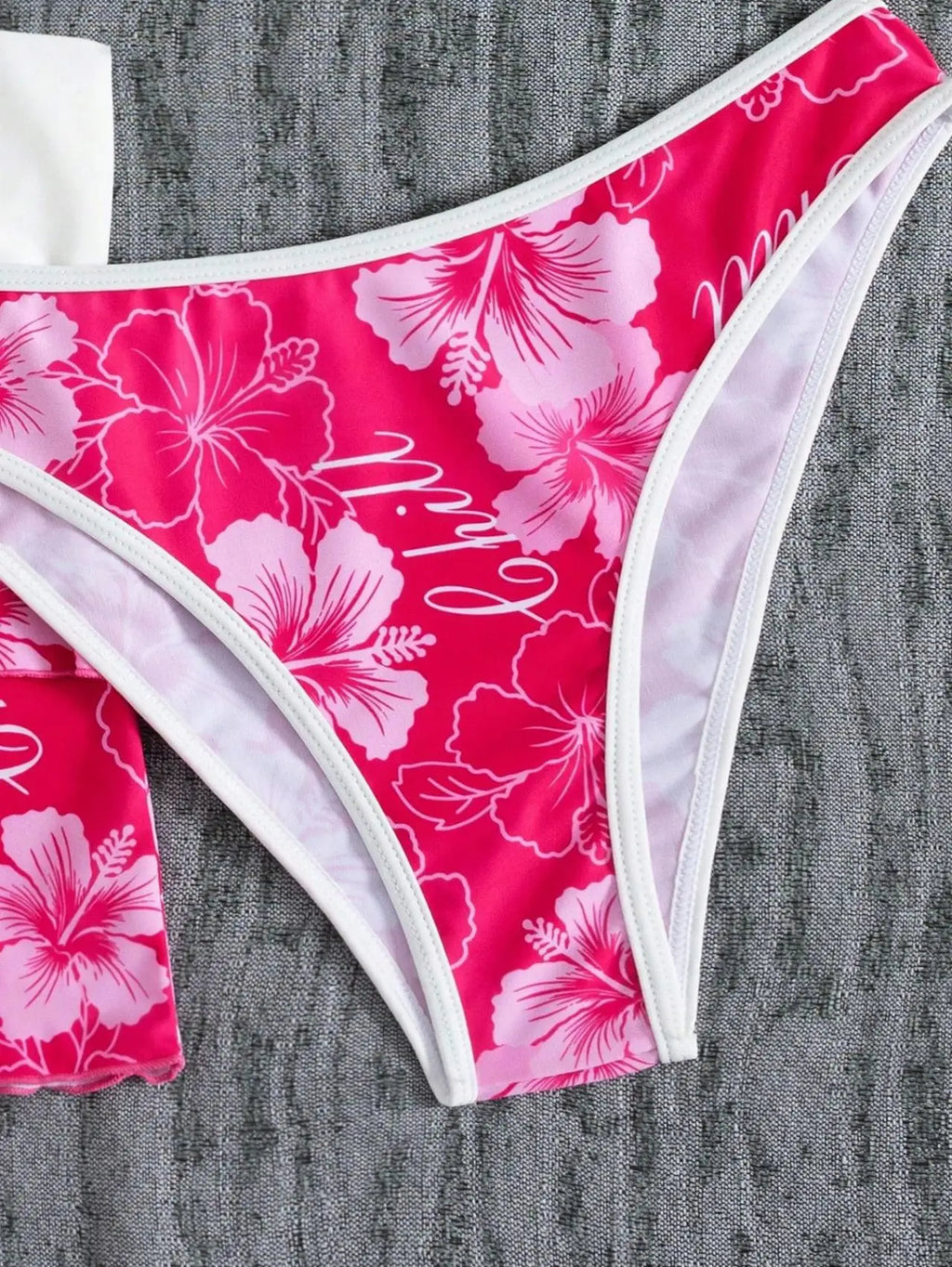 Vintage Pink Floral Print Contrast Bikini Set 2026 Women Drawstring Side Skirt 3 Piece Swimsuit Holiday Bathing Suit Swimwear